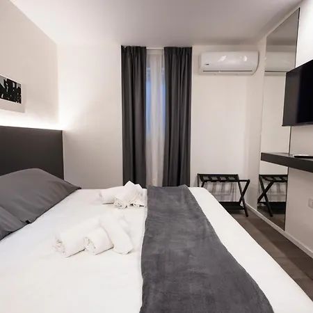 La Mia Terra Boutique